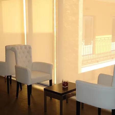 Club Residencia Πανσιόν